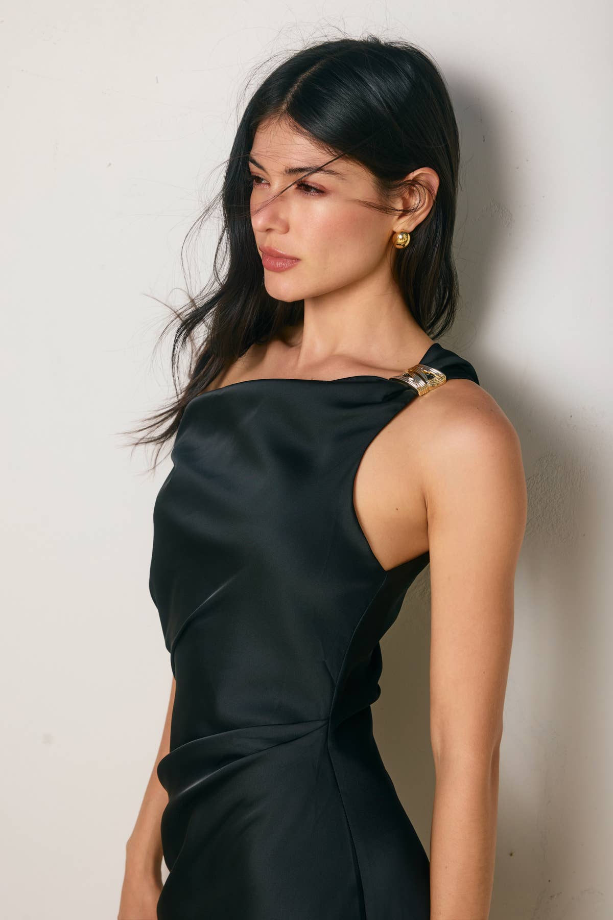 off shoulder ruched midi dress WeWoreWhat Off Shoulder Ruched Midi by WeWoreWhat